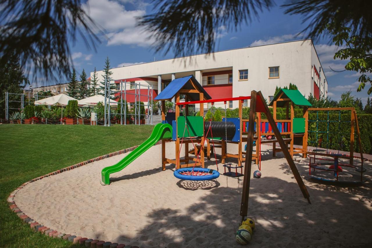 Eurohotel Сважендз Екстер'єр фото
